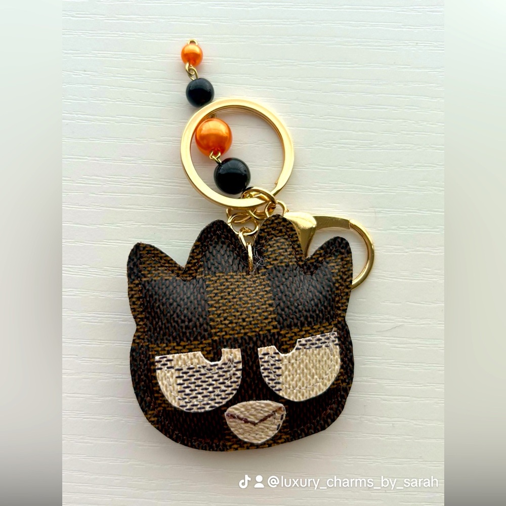 Maru purse charm
